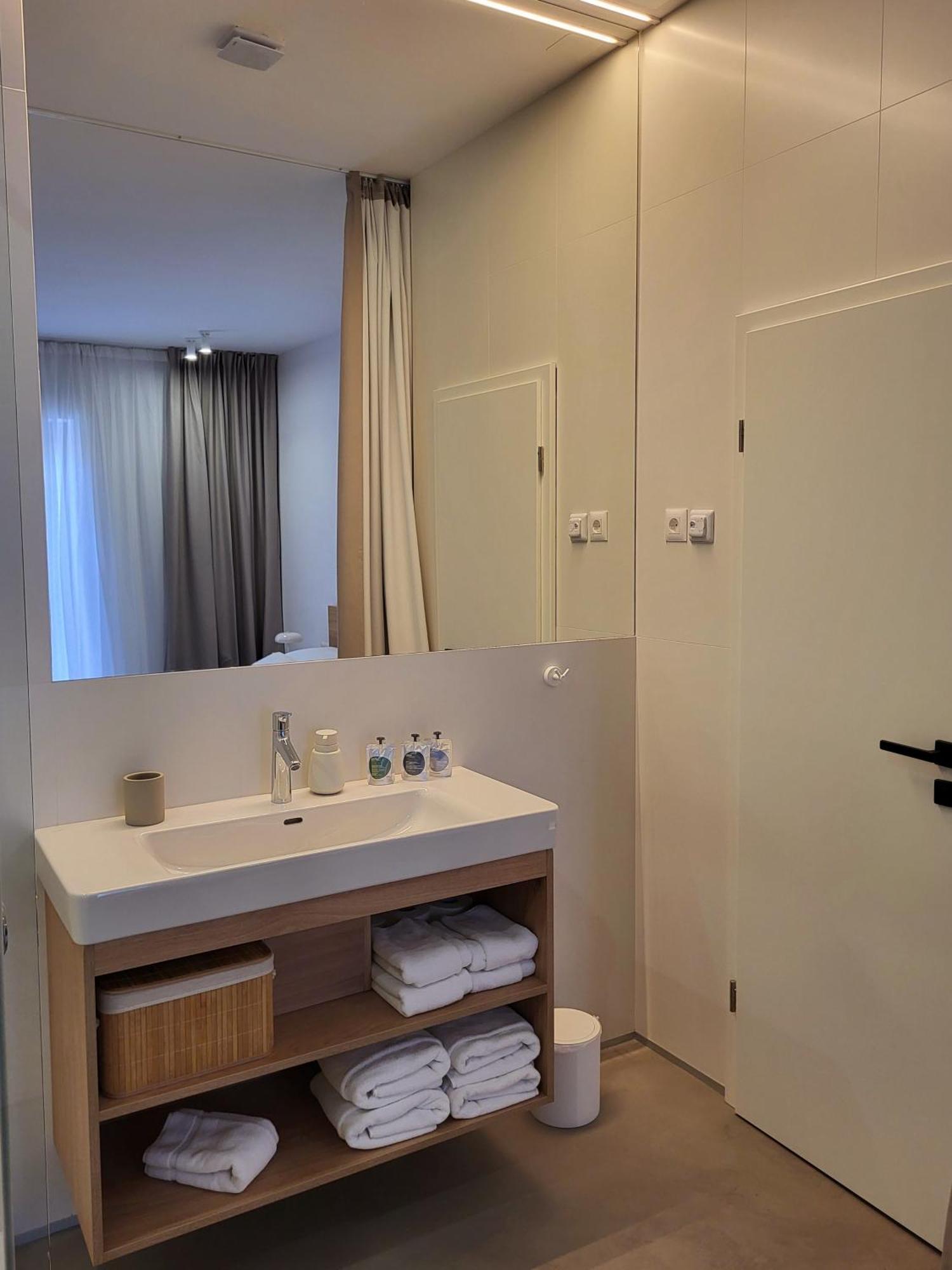 Firefly Luxury Apartment With Private Whirlpool Zadar Buitenkant foto